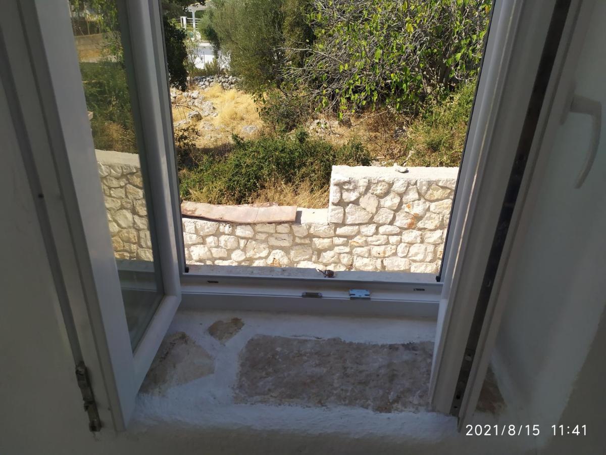 Stathis Guesthouse Fternon المظهر الخارجي الصورة