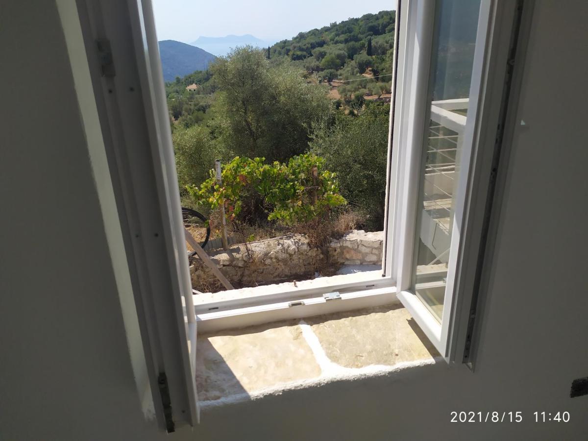 Stathis Guesthouse Fternon المظهر الخارجي الصورة