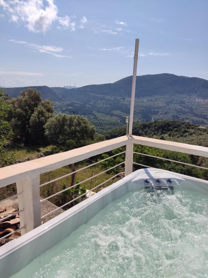 Stathis Guesthouse Fternon المظهر الخارجي الصورة