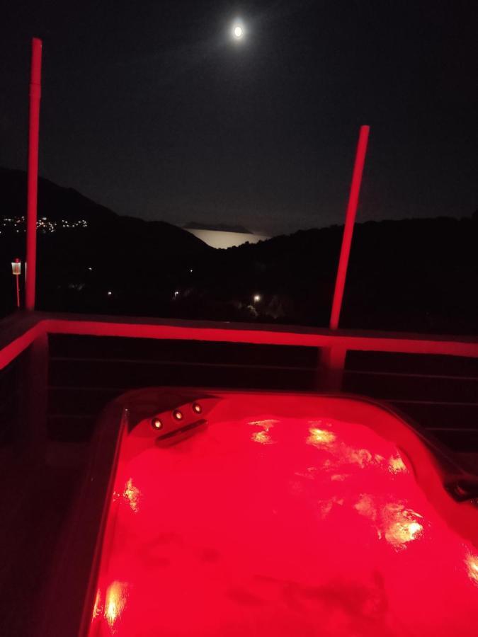 Stathis Guesthouse Fternon المظهر الخارجي الصورة